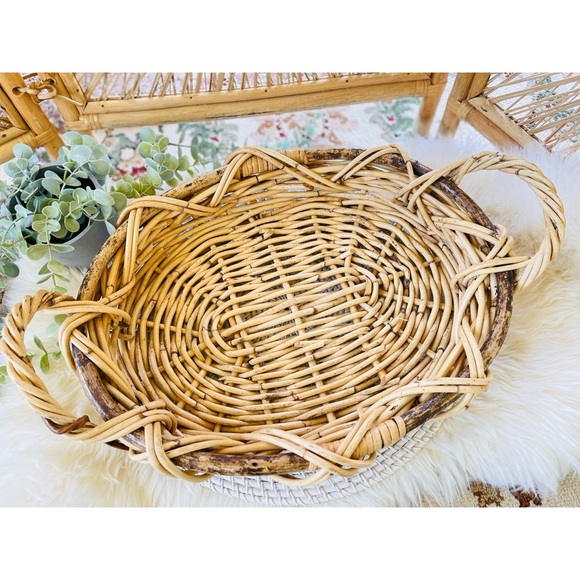 Woven Rattan Oval Basket With Handles Boho Cottage Fall Autumn Tabletop Decor - Picture 1 of 5
